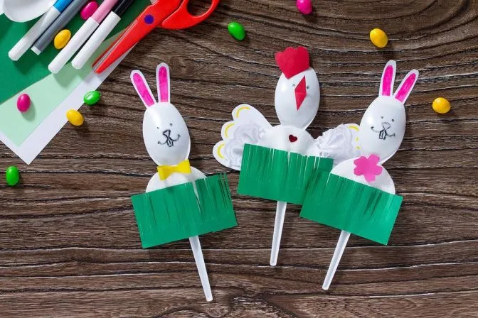 Adorable Easter Bunny Plastic Spoon Craft